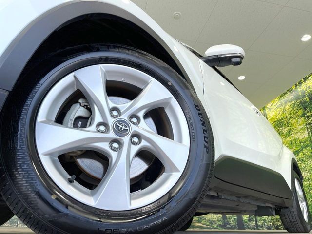 TOYOTA C-HR 2018 Image 31