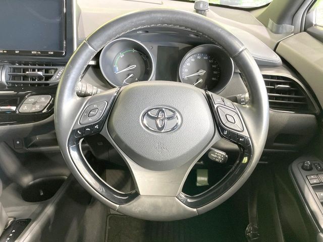 TOYOTA C-HR 2018 Image 31