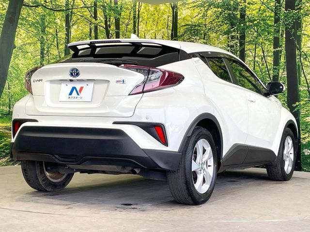 TOYOTA C-HR 2018 Image 31