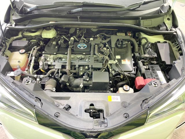 TOYOTA C-HR 2018 Image 31