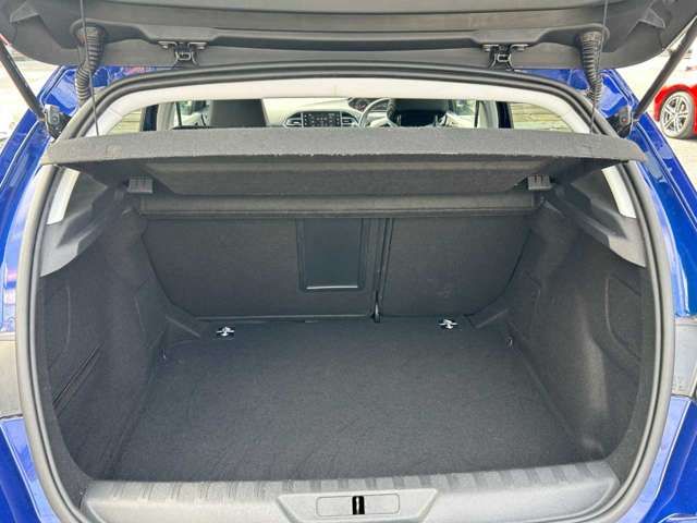 PEUGEOT 308 2020 Image 31