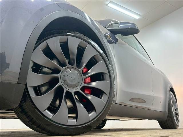 TESLA MODEL Y 2022 Image 31