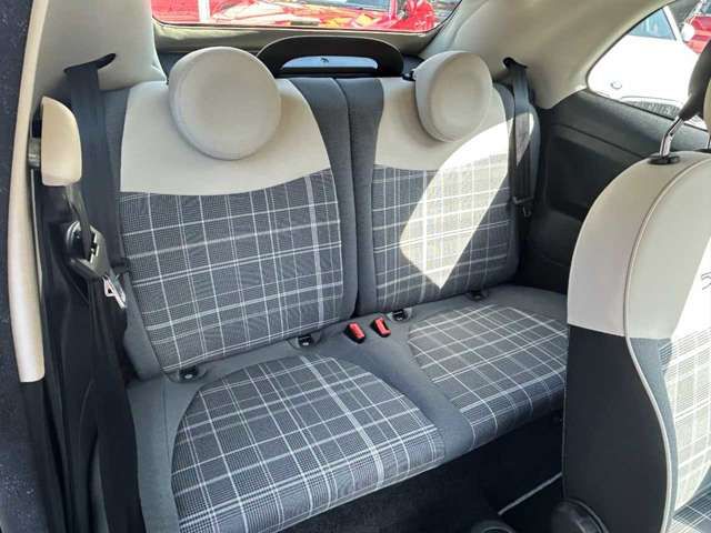 FIAT 500C 2019 Image 31