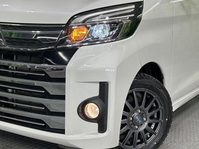 MITSUBISHI EK SPACE CUSTOM 2017 Image 31