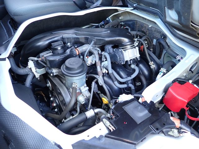 TOYOTA HIACE VAN 1.25T 2WD 2020 Image 31