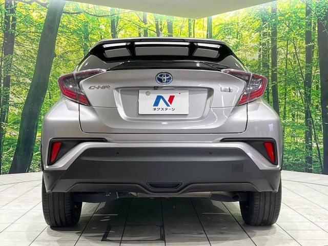 TOYOTA C-HR 2017 Image 31