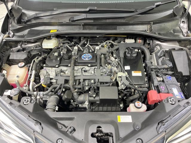 TOYOTA C-HR 2017 Image 31