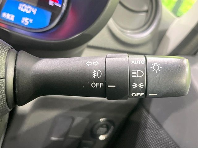 DAIHATSU MOVE CUSTOM 2013 Image 31