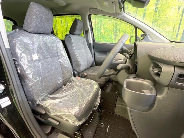 TOYOTA SIENTA HYBRID 2026 Image 31