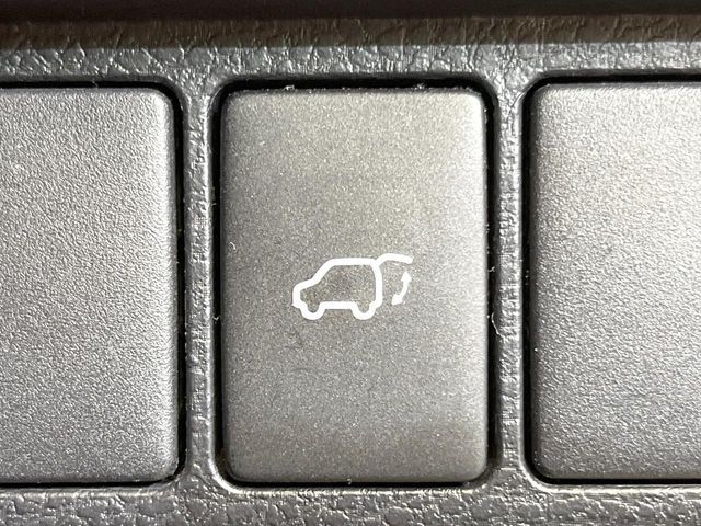 TOYOTA HARRIER 2WD 2015 Image 31