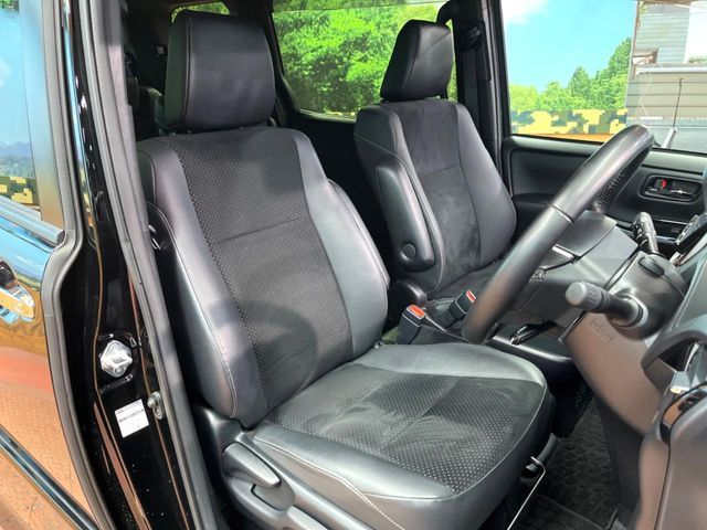 TOYOTA VOXY HYBRID 2021 Image 31