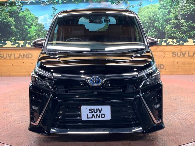 TOYOTA VOXY HYBRID 2021 Image 31