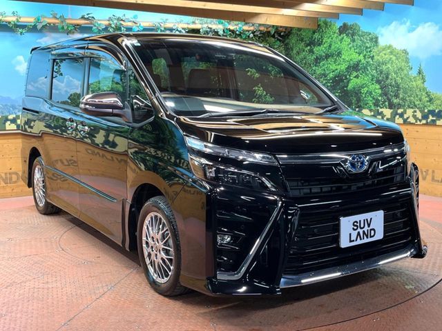 TOYOTA VOXY HYBRID 2021 Image 31