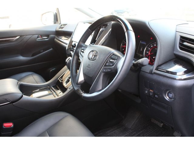 TOYOTA ALPHARD 2022 Image 31