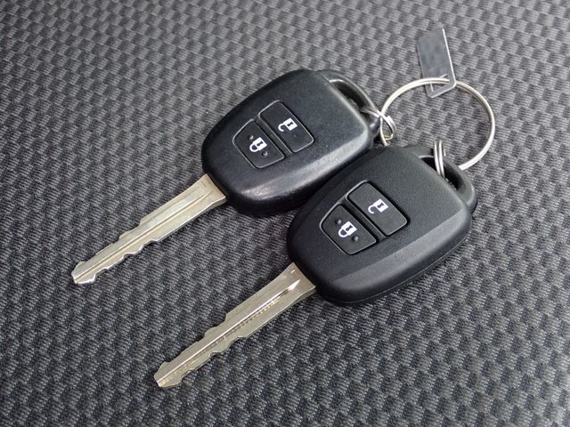 TOYOTA HIACE VAN 1.15T 2WD 2021 Image 31