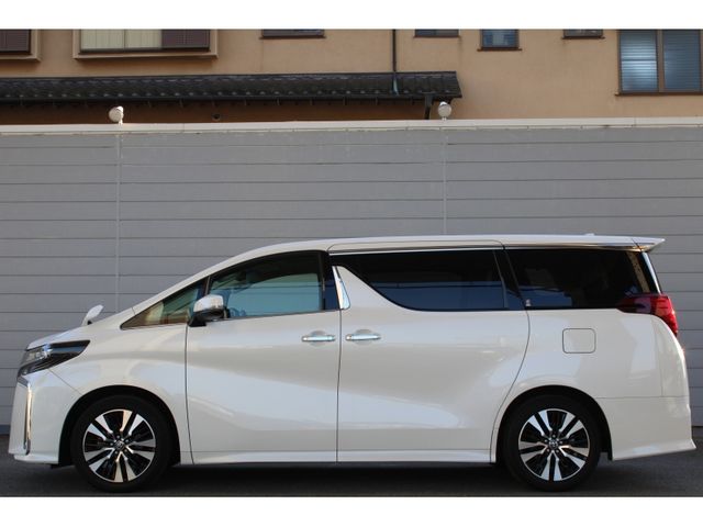 TOYOTA ALPHARD 2021 Image 31