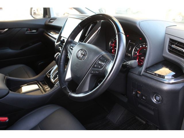 TOYOTA ALPHARD 2021 Image 31