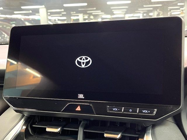 TOYOTA HARRIER 2WD 2023 Image 31