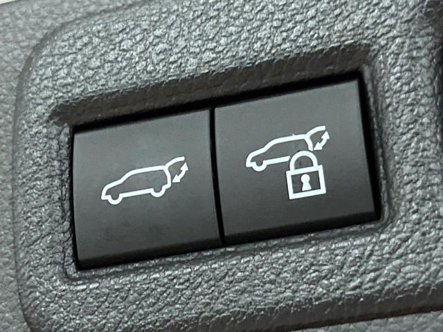 TOYOTA HARRIER 2WD 2023 Image 31