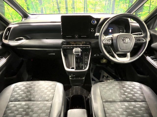 TOYOTA VOXY 2023 Image 31