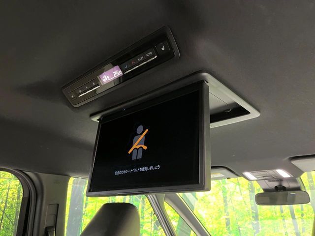 TOYOTA VOXY 2023 Image 31