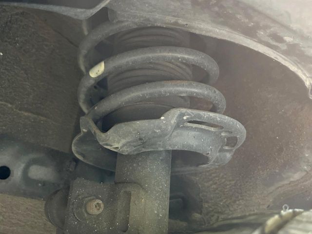 SUZUKI SWIFT 2011 Image 31