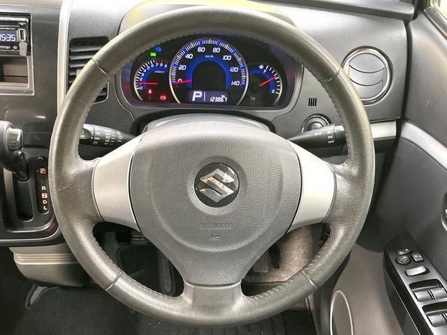 SUZUKI WAGON R STINGRAY 2012 Image 31