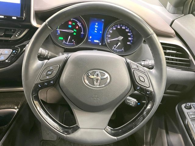 TOYOTA C-HR 2019 Image 31