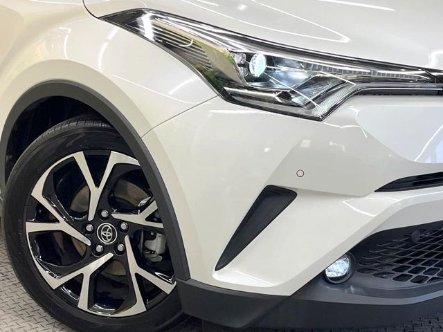 TOYOTA C-HR 2019 Image 31