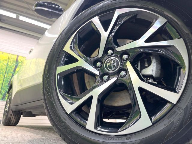 TOYOTA C-HR 2019 Image 31