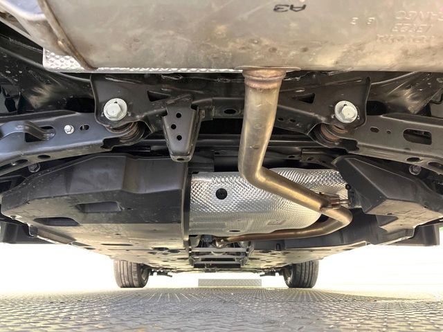 TOYOTA C-HR 2019 Image 31