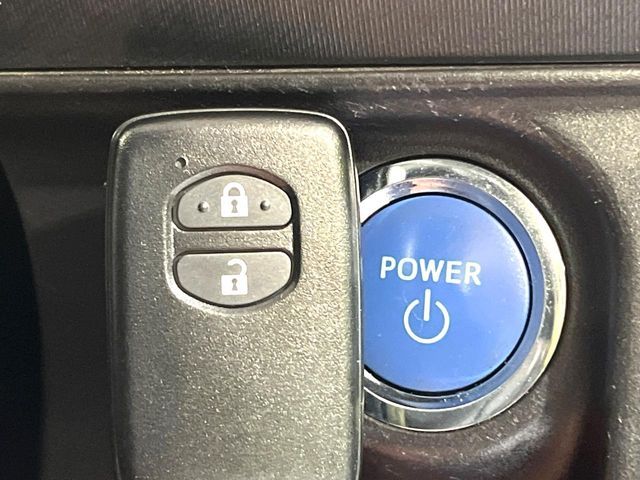 TOYOTA AQUA 2012 Image 31