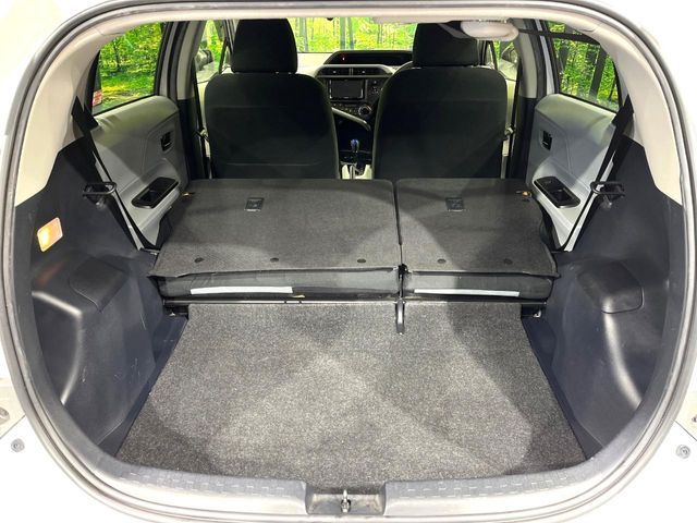 TOYOTA AQUA 2012 Image 31