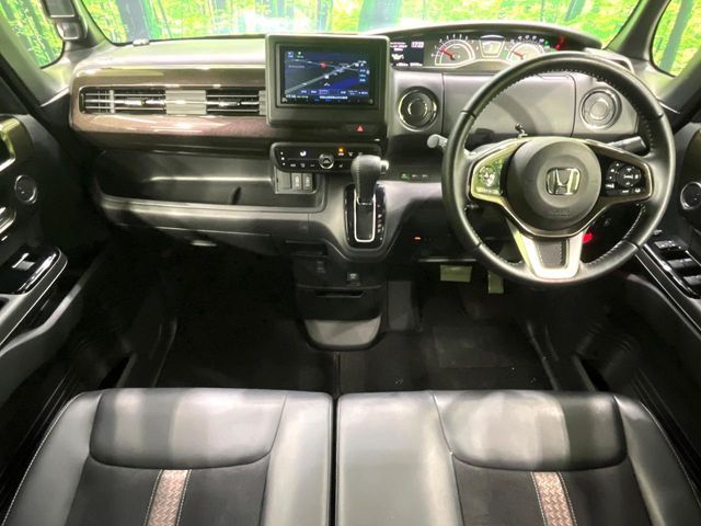 HONDA N BOX CUSTOM 2020 Image 31