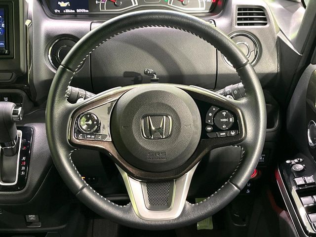 HONDA N BOX CUSTOM 2020 Image 31