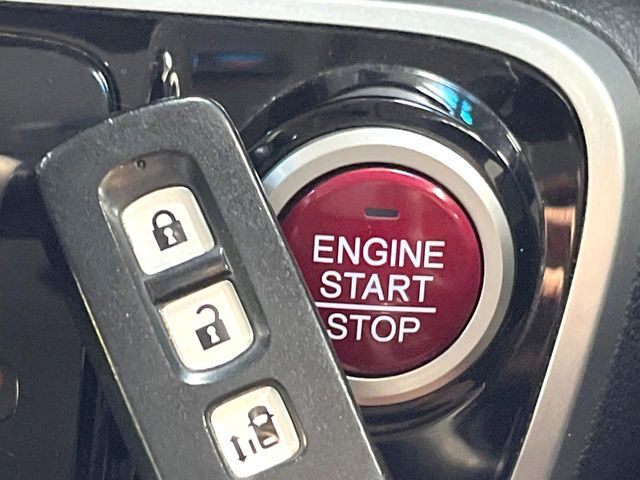 HONDA N BOX 2015 Image 31