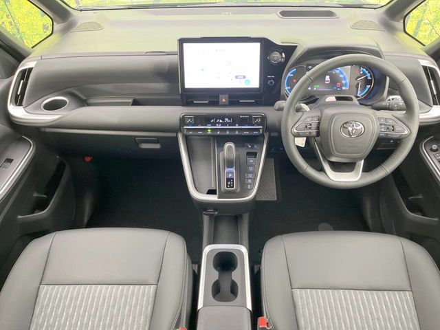 TOYOTA NOAH HYBRID 2026 Image 31