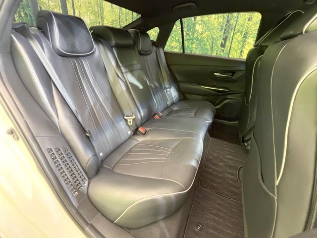 TOYOTA CROWN SEDAN HYBRID 2018 Image 31