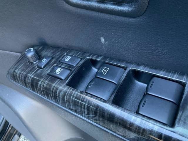 NISSAN ELGRAND  4WD 2016 Image 31