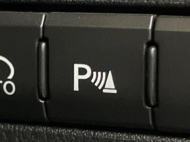 TOYOTA LEXUS NX200T 2017 Image 31