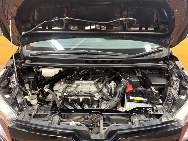 TOYOTA VOXY 2017 Image 31