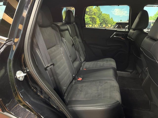 MITSUBISHI OUTLANDER PHEV 2023 Image 31