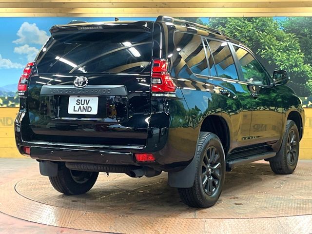 TOYOTA LANDCRUISER PRADO 2022 Image 31