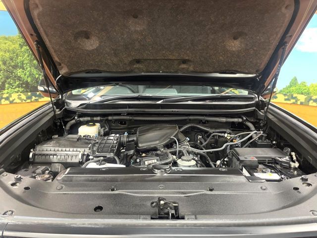 TOYOTA LANDCRUISER PRADO 2022 Image 31