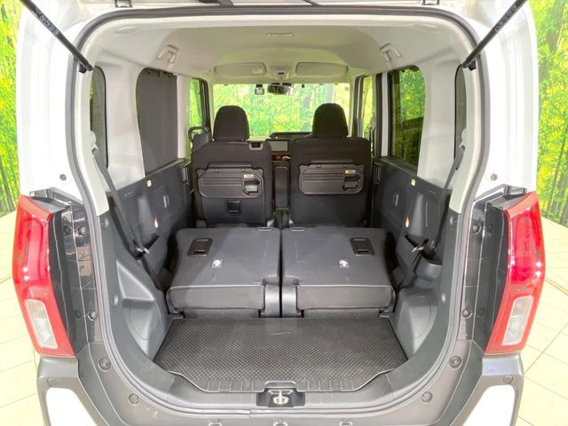 DAIHATSU TANTO FAN CROSS 2022 Image 31