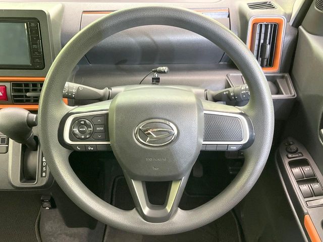 DAIHATSU TANTO FAN CROSS 2022 Image 31