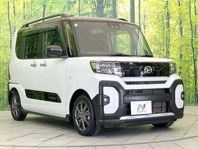 DAIHATSU TANTO FAN CROSS 2022 Image 31