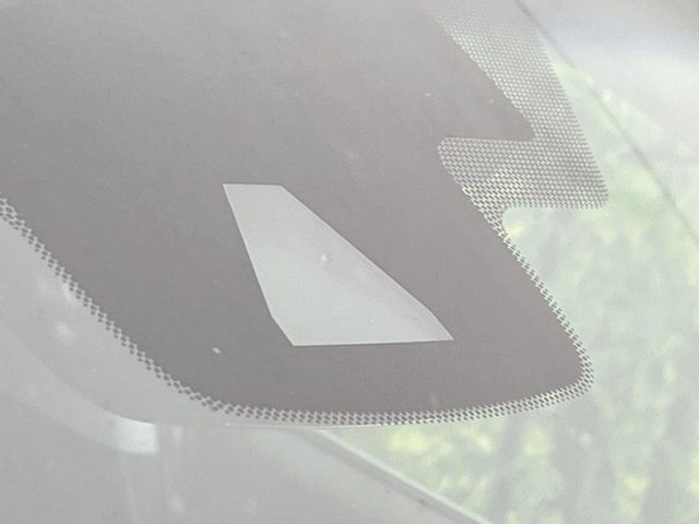 TOYOTA CAMRY HYBRID 2017 Image 31