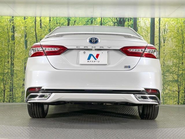 TOYOTA CAMRY HYBRID 2017 Image 31