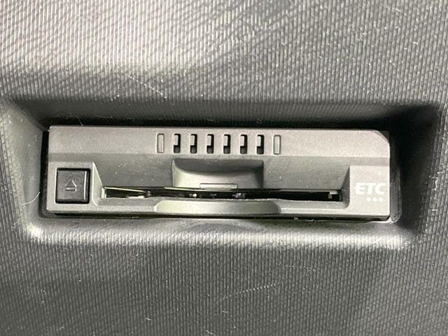 TOYOTA AQUA 2018 Image 31